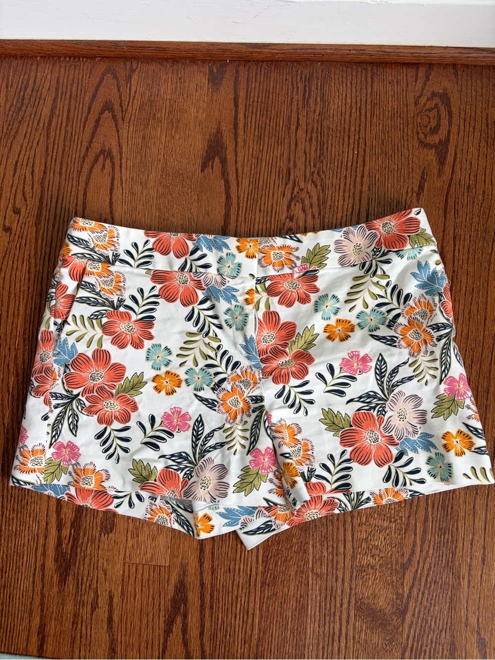 LOFT White Floral Riviera Shorts with Coral, Pink & Blue Blooms